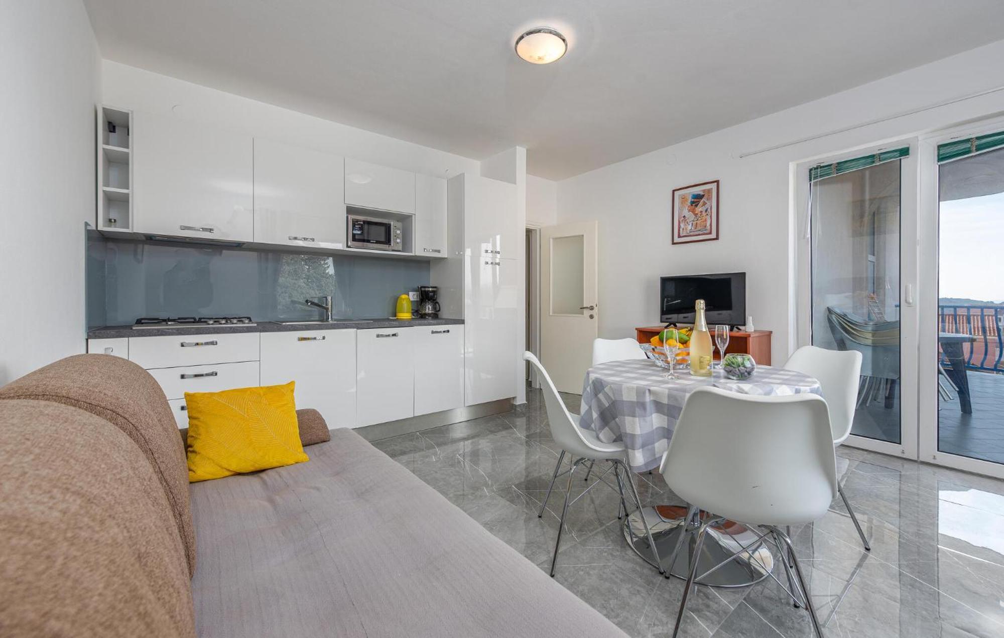 Amazing Apartment In Pakoštane Dış mekan fotoğraf